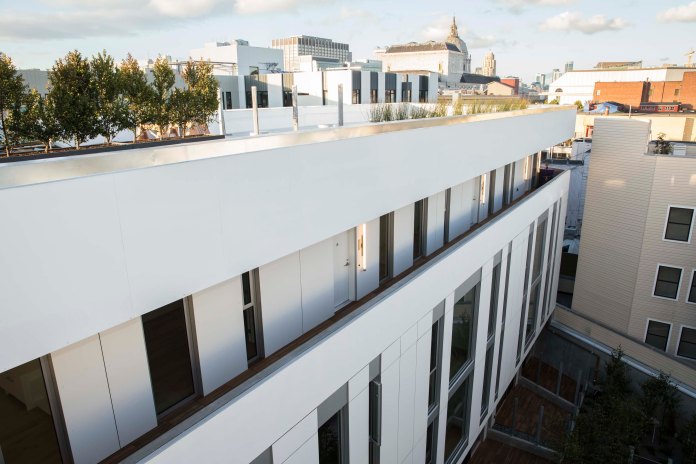 0476-450Hayes-160615